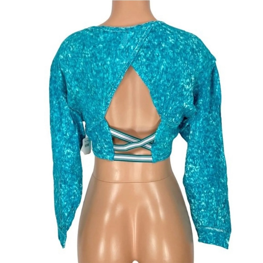 Free People NWT Gorgeous Teal Blue Crop Shirt Workout Casual Top Size XS - Picture 7 of 14